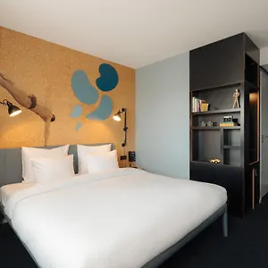 Conscious The Tire Station Otel Amsterdam