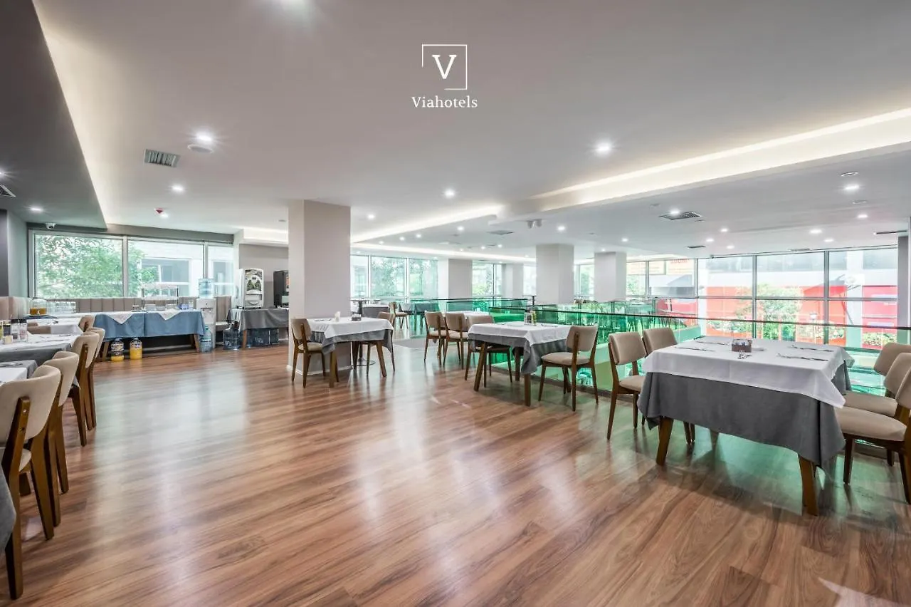 ****  Vh Eurostar Tirana Hotel Congress & Tirana Spa アルバニア